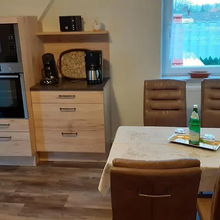 Apartment Familienurlaub In Ostfriesland Fuer Max 7 Pers In 2 Wohnungen, Auch Einzeln
