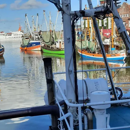 Familienurlaub In Ostfriesland Fuer Max 7 Pers In 2 Wohnungen, Auch Einzeln Utarp