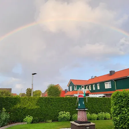 Apartment Familienurlaub In Ostfriesland Fuer Max 7 Pers In 2 Wohnungen, Auch Einzeln Utarp
