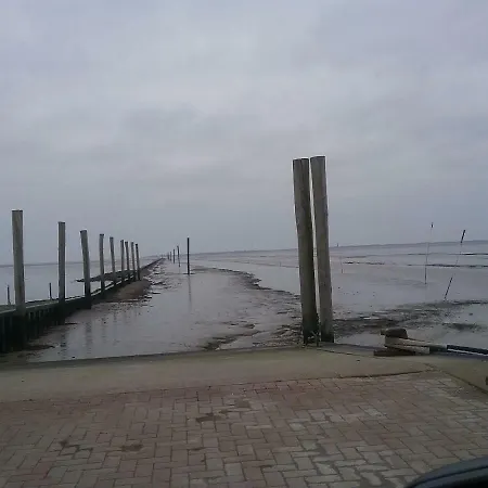 Familienurlaub In Ostfriesland Fuer Max 7 Pers In 2 Wohnungen, Auch Einzeln Apartment